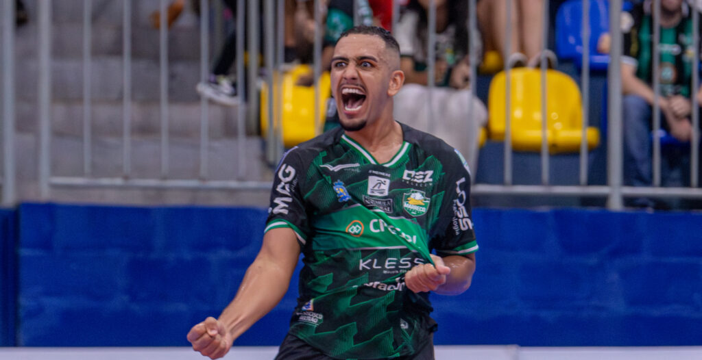 O Marreco ABF construiu o placar com gols de Lucas Freitas, Lucas Reginato, Vicente, Léo Fernandes e Vitão (2 gols)